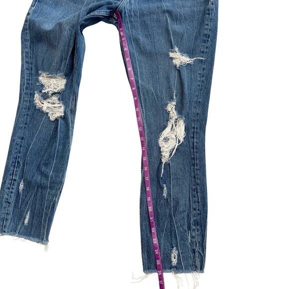 Abercrombie & Fitch A & F High Rise Mom Jeans Sz 26 2 Blue Distressed Curve Love - Picture 10 of 13